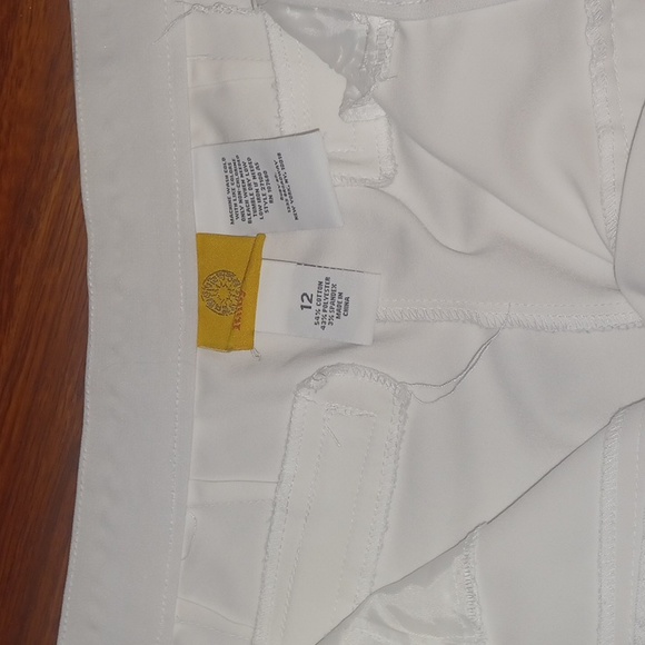 📌Ruby rd capri pants - Picture 2 of 3